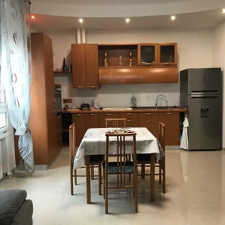 B&B Appartamento Anna Bolonia Exterior foto